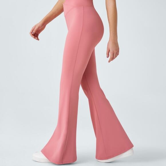 NEW Halara Crossover High Waist Super Flare Leggings Back Pocket Pink Size Small - Picture 5 of 10